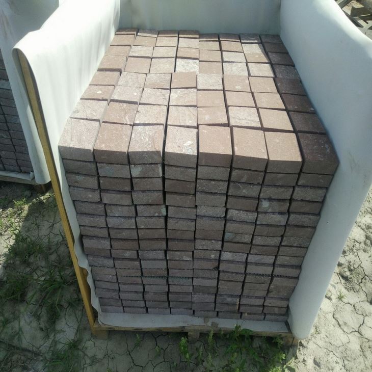 Red granite cobblestone