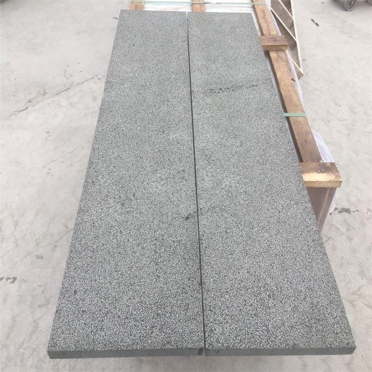 bluestone with catpaw