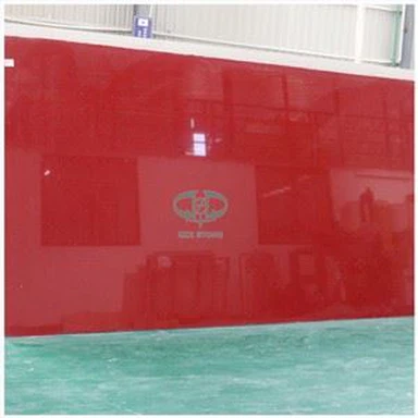 לוח קוורץ אדום